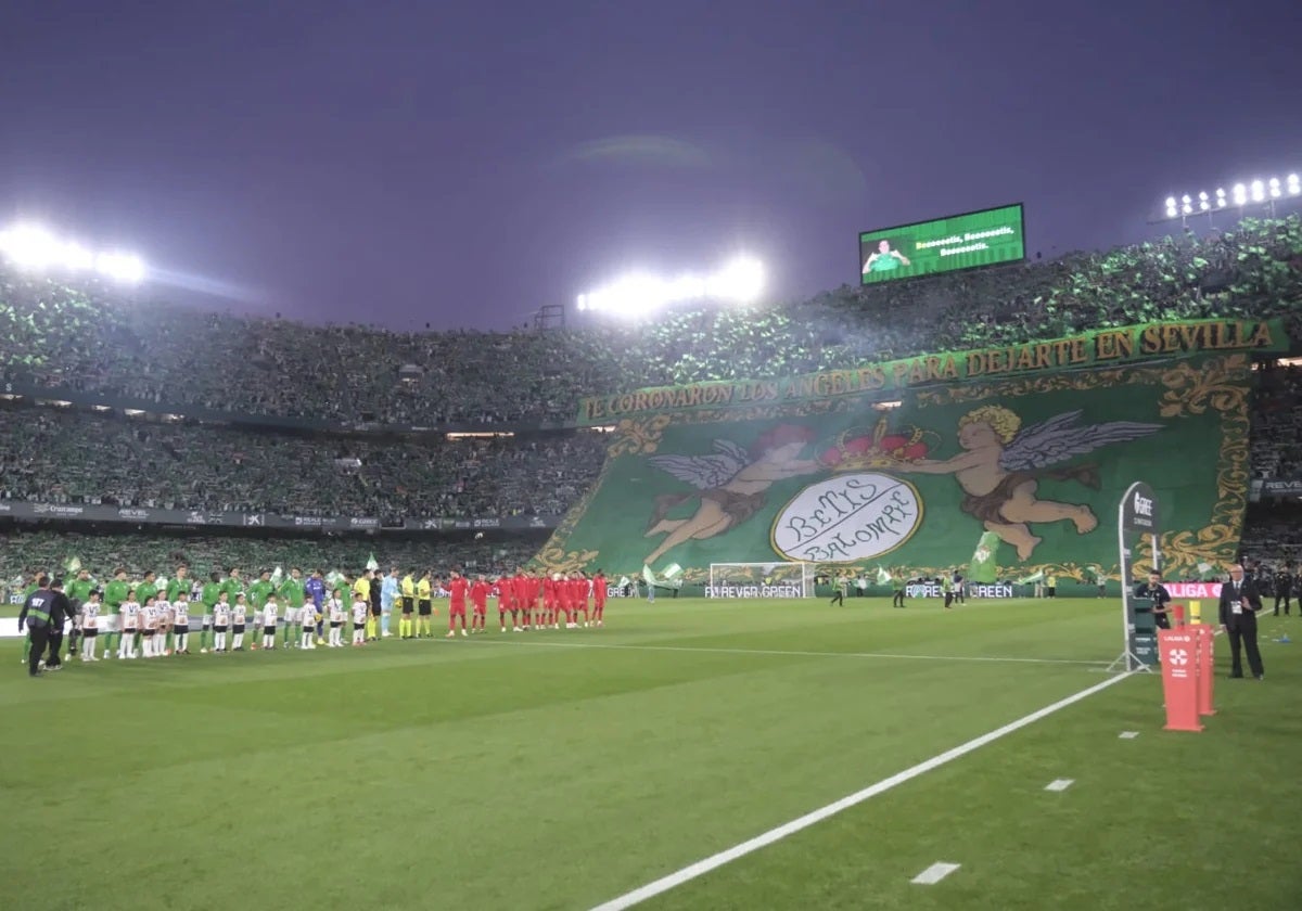 Momentos previos a la celebración del último derbi en el Villamarín
