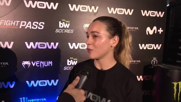 Ilia Topuria asiste a la velada de MMA WOW 19