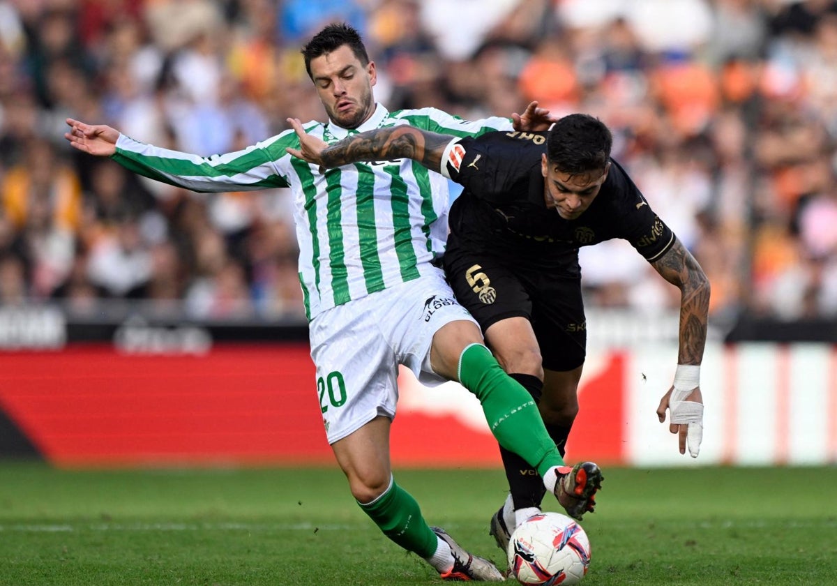 Imagen del partido de la primera vuelta entre el Valencia y el Betis disputado en Mestalla