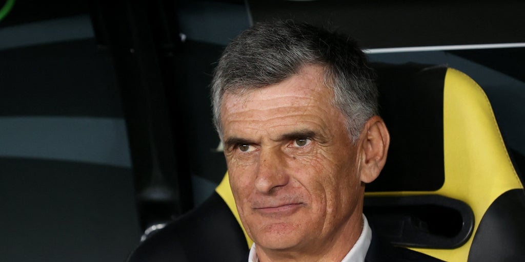 Mendilibar: «espero que el sevilla fc salga pronto adelante, porque al final es una cruz»