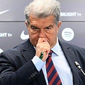 Goldman Sachs presiona a Laporta