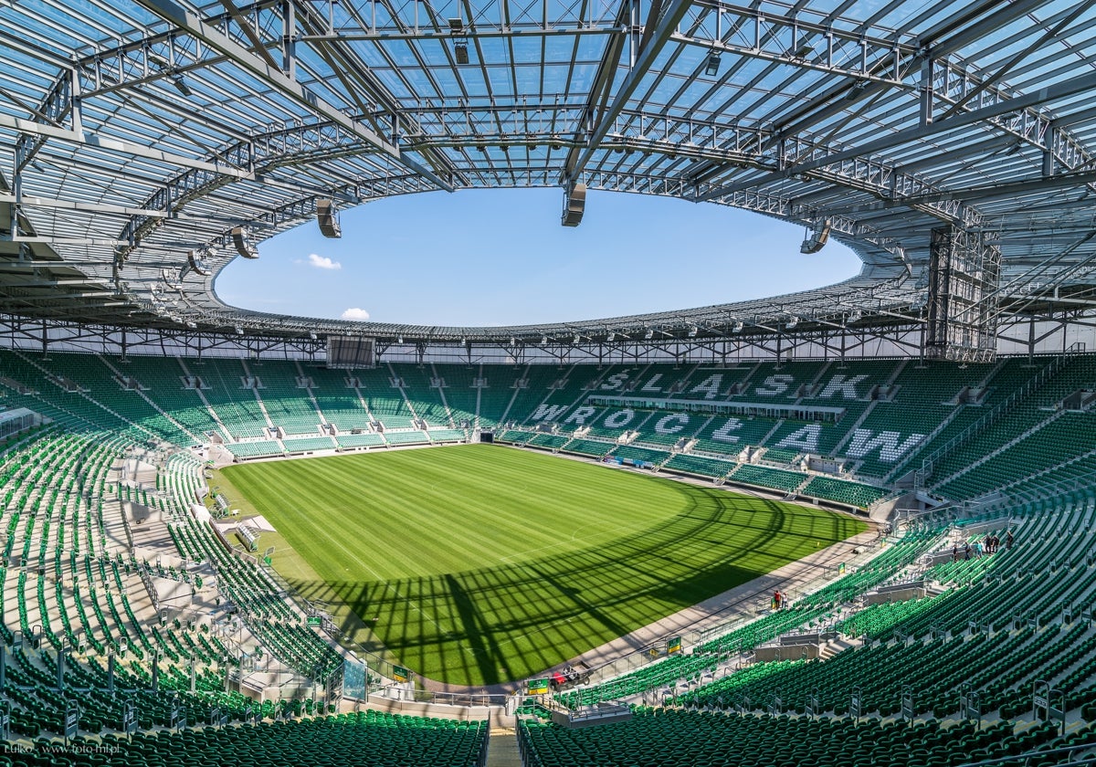 Imagen del estadio en el que se disputa la Final de la Conference League 2025 entre Betis y Chelsea
