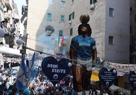 Se filtran imágenes del documental que hace peligrar el juicio por la muerte de Maradona y complican a la jueza