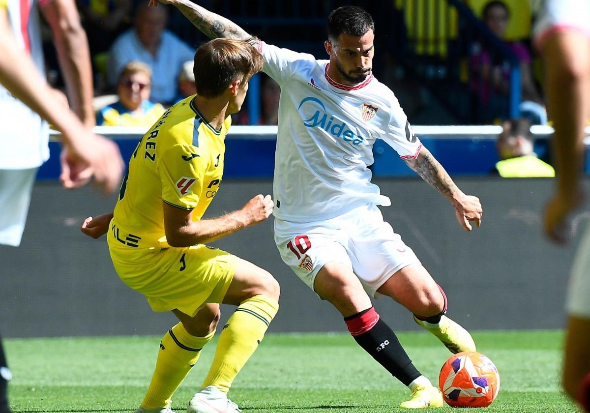 El Sevilla FC abre la puerta a la renovación de Suso