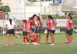 Muere una jugadora de 15 años tras desmayarse y convulsionar durante un partido de fútbol