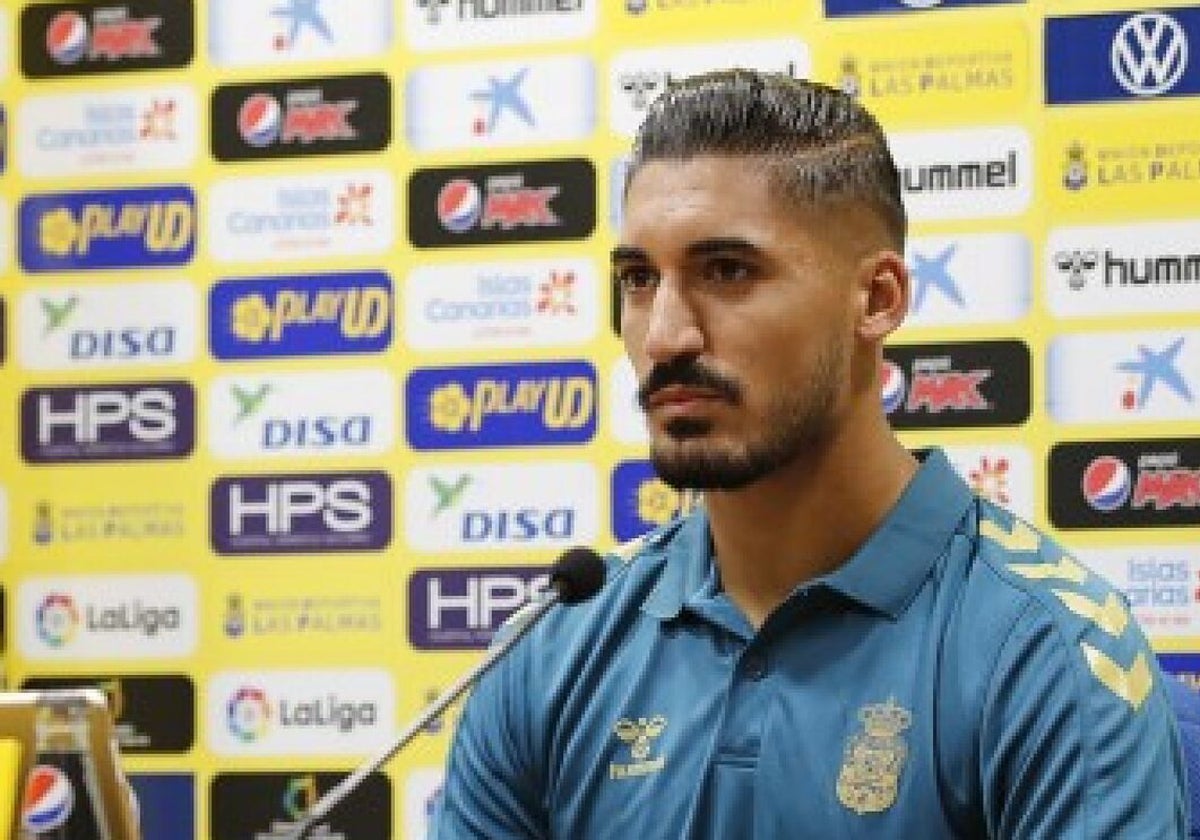 Álvaro Valles, en una rueda de prensa con la UD Las Palmas