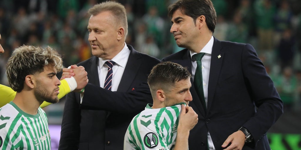 Haro responde al Sevilla: «Yo también los felicito por quedarse en Primera»