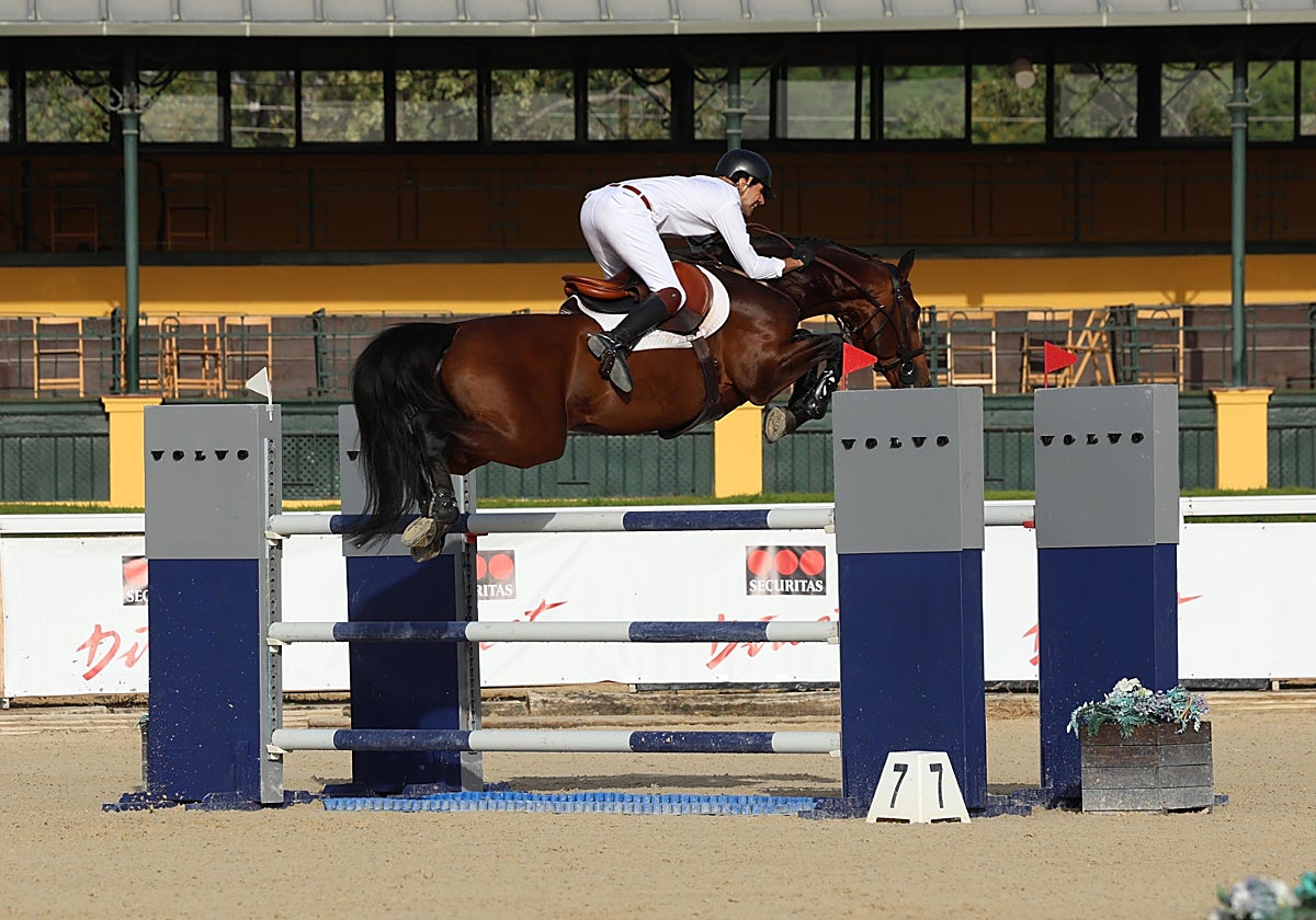 Patricio de Valdenebro, vencedor del Trofeo Volvo en Real Club Pineda de Sevilla