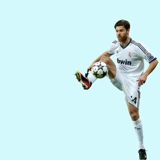 Xabi Alonso busca un clon suyo