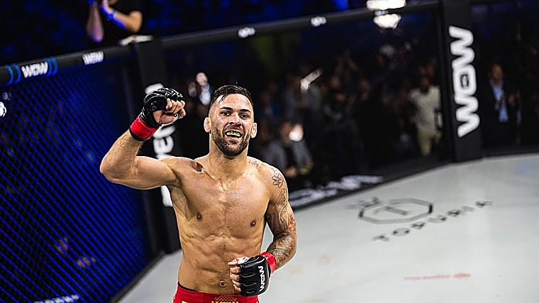 Hecher Sosa tras ganar su último combate en WOW