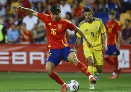 Juanlu juega la segunda parte del amistoso de España sub 21 ante Ucrania (0-1)