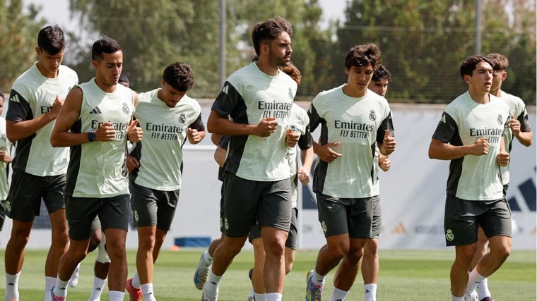 Primer entrenamiento del Madrid de Alonso