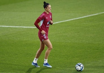 Jenni Hermoso atiza a Montse Tomé: «Las jugadoras solas harían a España campeona, y seguramente mucho mejor»