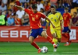 El Nápoles negocia con el Sevilla FC por Juanlu, con 20 millones como precio de salida