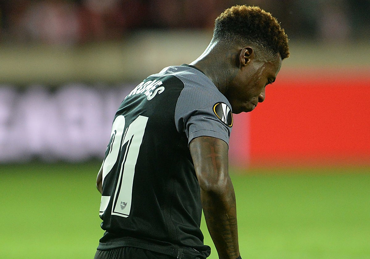Quincy Promes durante un partido de Europa League con el Sevilla FC
