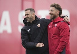 Juan Díaz, miembro del cuerpo técnico del primer equipo desde la etapa de Mendilibar, abandona el Sevilla FC
