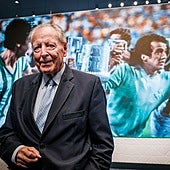 José María Álvarez del Manzano: «Jamás recibí más insultos que cuando escribí que era bético, pero sevillista»