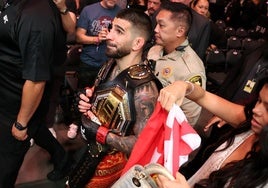 Ilia Topuria, tras ganar su segundo título de la UFC