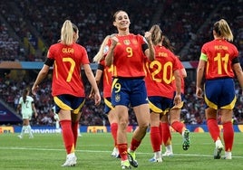 España golea y deja a Portugal sin milagro