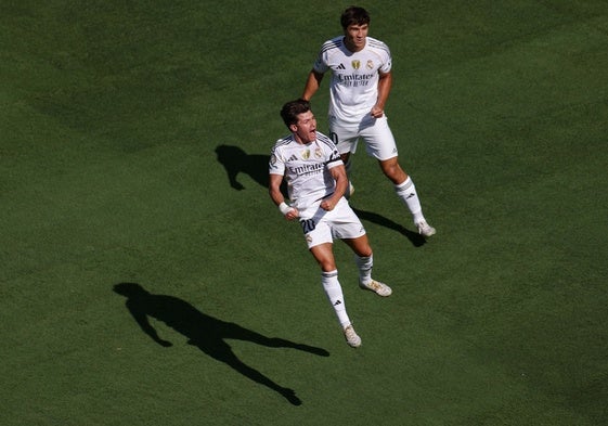 Fran García y Gonzalo celebran el 2-0