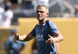 Un baño de Luis Enrique en la solana de New Jersey