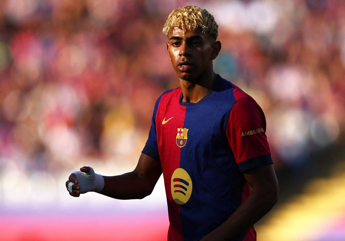 Lamine Yamal, en un partido con el Barcelona