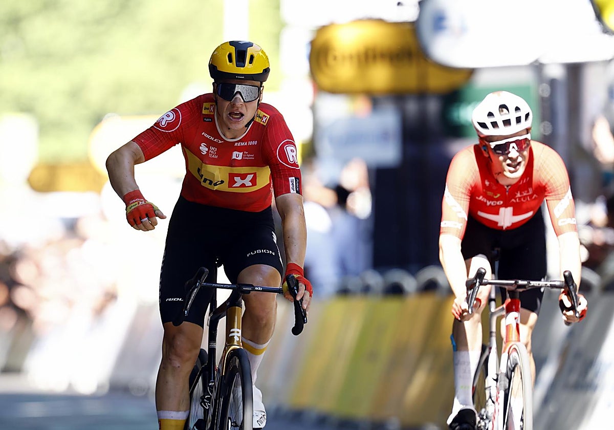 Abrahamsen se impone a Schmid en la llegada en Toulouse en la etapa 11 del Tour