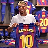 Lamine Yamal hereda el 10 del Barcelona: «Messi ha hecho su camino, yo voy a hacer el mío»