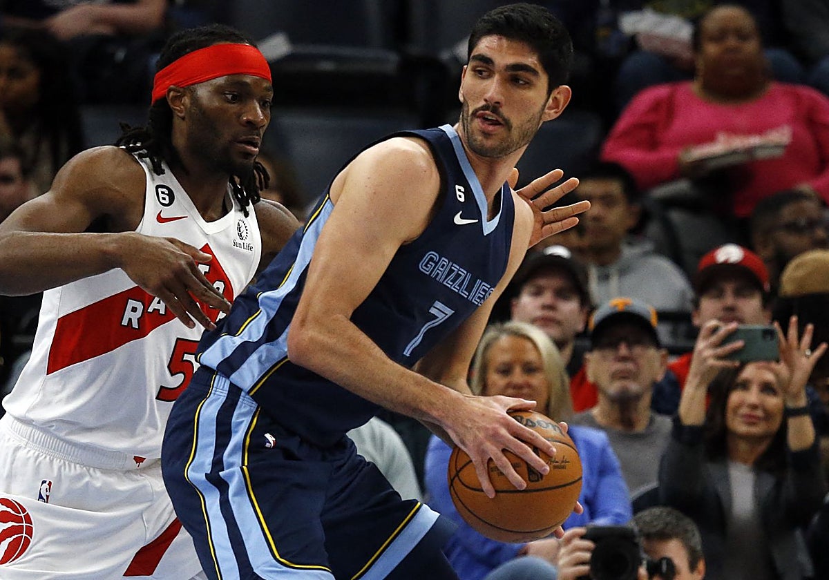 Santi Aldama, en un partido con los Grizzlies