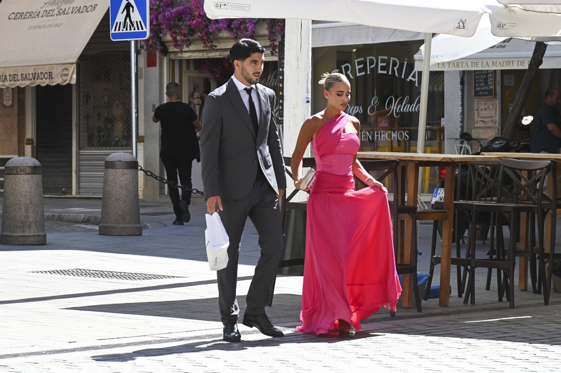La boda de Fabián Ruiz en la iglesia del Salvador de Sevilla, en imágenes