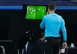 Aprobado el VAR 'low cost' para Primera RFEF