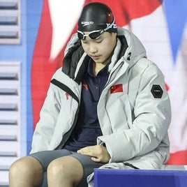 Yu Zidi, antes de una prueba en el Mundial de Singapur