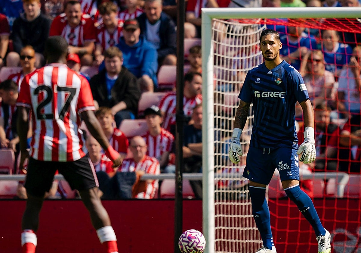 Isco ilumina a un Betis que vence en Sunderland gracias a Aitor (0-1)