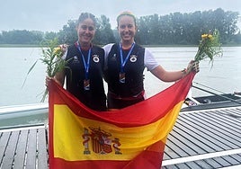 Doble bronce para Julia Gelart y Alejandra Vázquez, del Labradores, en la Copa de la Juventud de remo