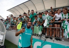 Acelerón en la negociación entre el Betis y el Celta por Borja Iglesias