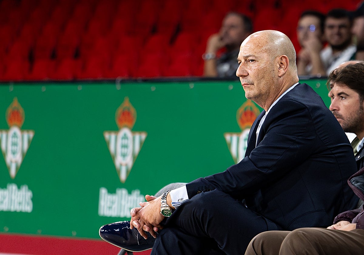 Pedro Fernández, en el pabellón San Pablo