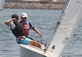 Miguel Dueñas y Juanmi Lucas ganan en Snipe en Melilla