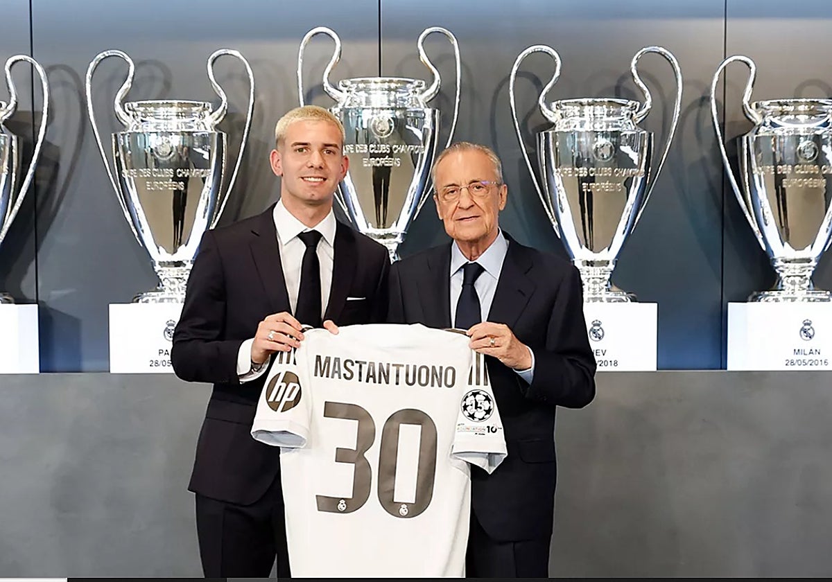 Mastantuono, con su nueva camiseta con el '30' a la espalda