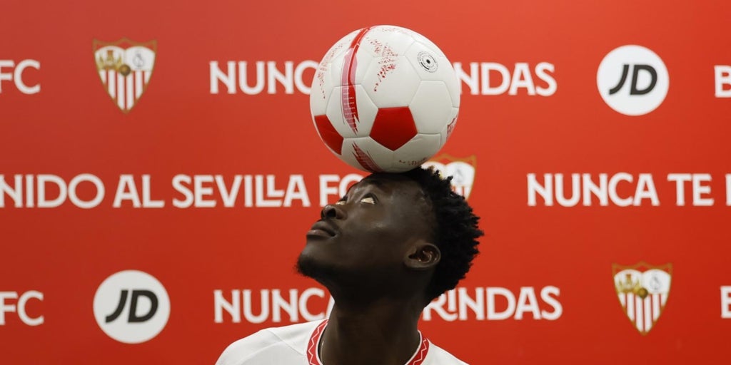 Akor Adams entra en la prelista de Nigeria