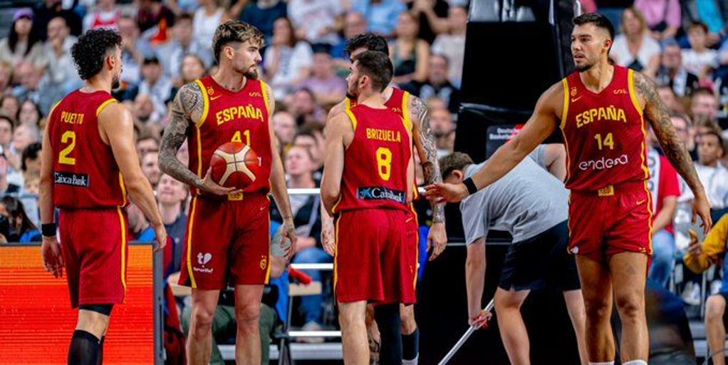 España, dudosa, se hunde en Alemania