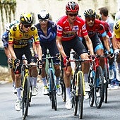 Los equipos y los dorsales de la Vuelta a España 2025