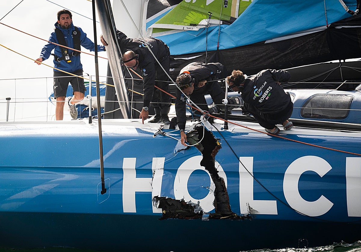 Imagen de la rotura sufrida por el Team Holcim PRB en la salida de la primera etapa