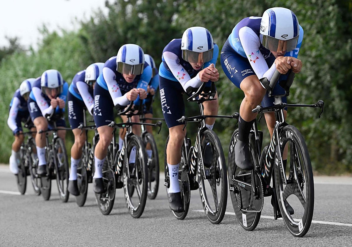 La ministra de Juventud abronca al director de la Vuelta y le sugiere que expulse al equipo Israel