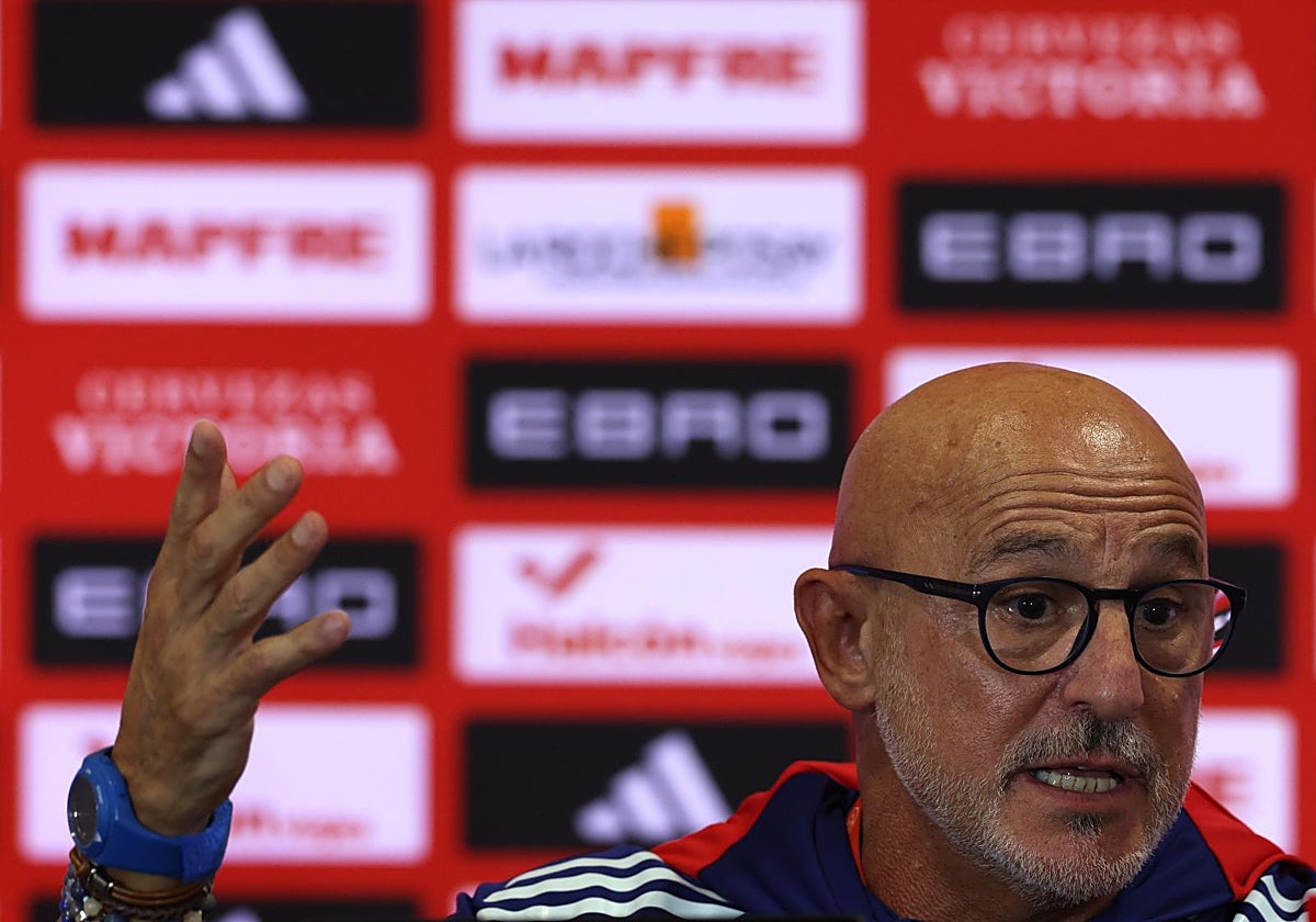De la Fuente, durante la rueda de prensa previa al Bulgaria-España