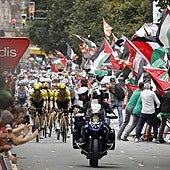 El relato del miedo en la meta de Bilbao: «O conteníamos las vallas o nos comían»