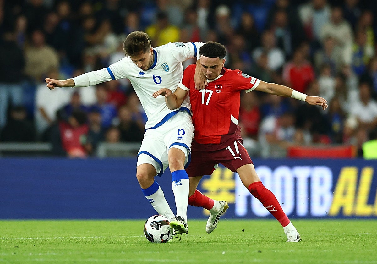 Rubén Vargas, durante el Suiza-Kosovo