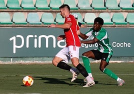 Betis Deportivo - Nástic (2-2): el filial sabe encajar golpes y suma un nuevo punto