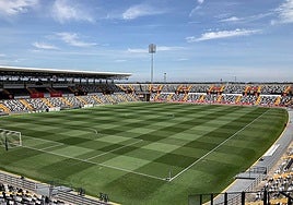 Pesadilla del Badajoz en el inicio de Liga: derrota sin jugar y amenaza de sanción de pérdida de tres puntos