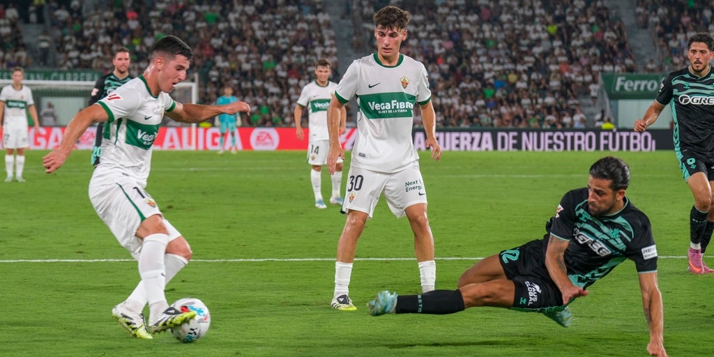 Rafa Mir y Pedrosa podrán jugar el viernes el Sevilla - Elche