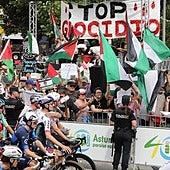 Javier Guillén, director de La Vuelta: «Ninguna federación ha excluido a Israel, tampoco la UCI»